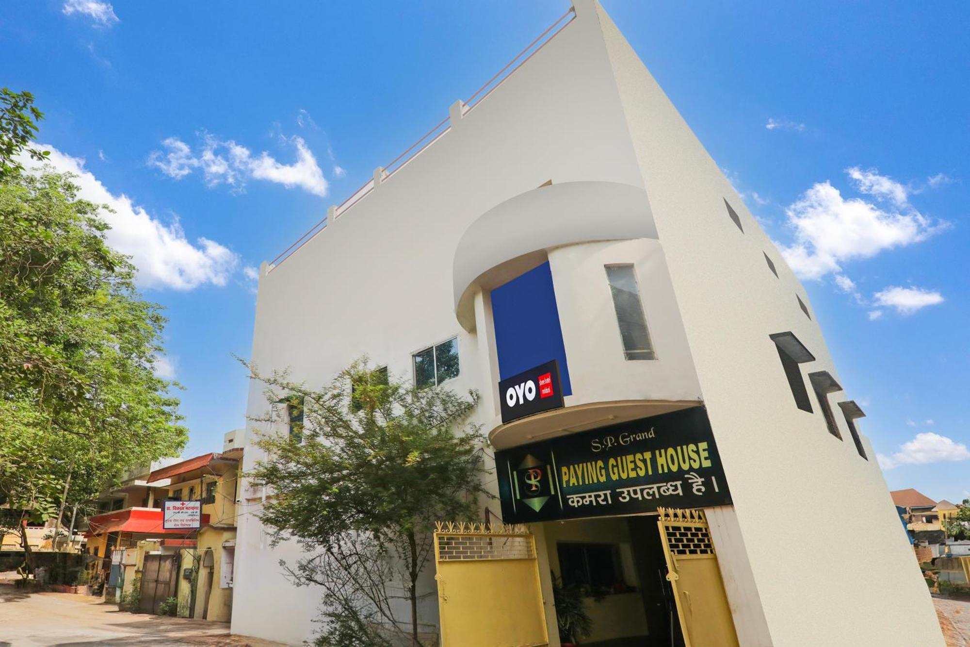 Hotel O Shree Hotel Mriduni Varanasi Exterior photo